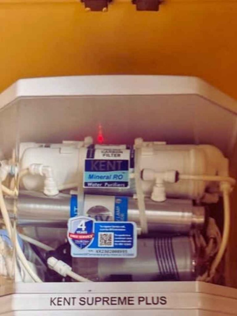 Inside view of Kent Supreme Plus Ro uv and uf filters